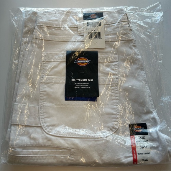 Dickies Utility Painter Pants in white, size 36x32, featuring a relaxed Fit - Picture 1 of 2